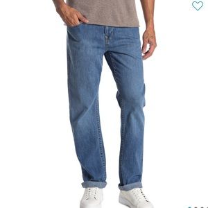 NWT True Religion relaxed straight jeans 32x32